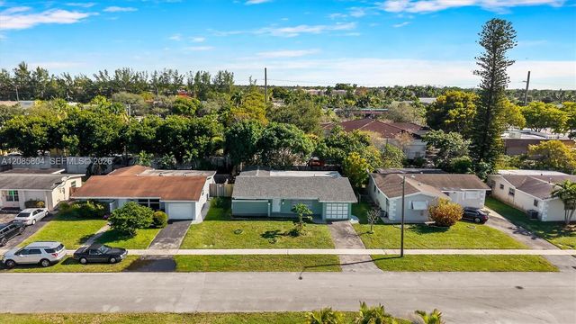 2610 NW 83rd Avenue, Sunrise, FL 33322