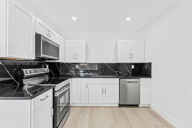 2610 NW 83rd Avenue, Sunrise, FL 33322