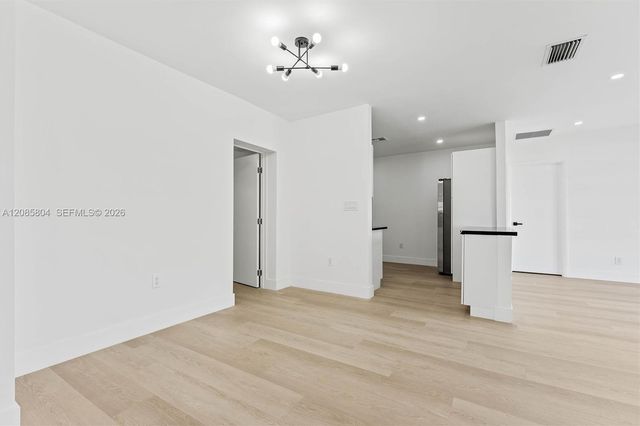 2610 NW 83rd Avenue, Sunrise, FL 33322