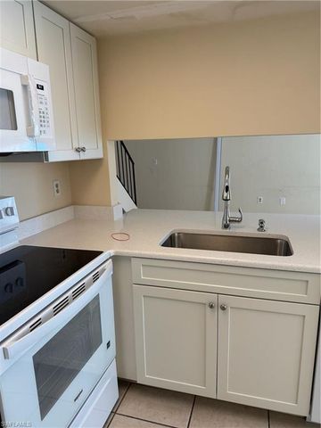 3276 Prince Edward Island CIR 2, Fort Myers, FL 33907