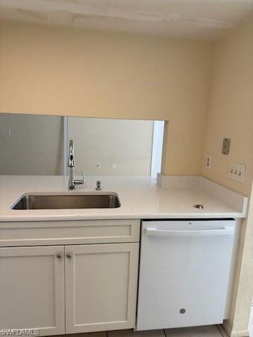 3276 Prince Edward Island CIR 2, Fort Myers, FL 33907
