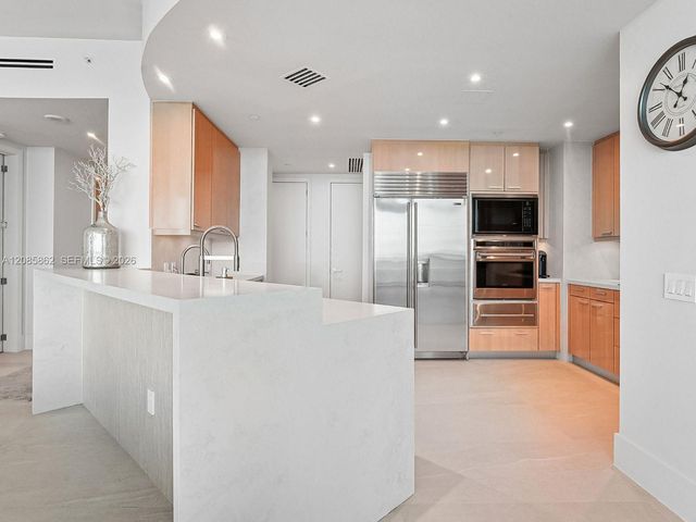 10295 Collins Avenue 2306, Bal Harbour, FL 33154