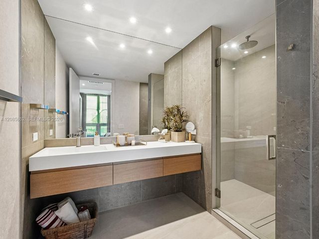 10295 Collins Avenue 2306, Bal Harbour, FL 33154
