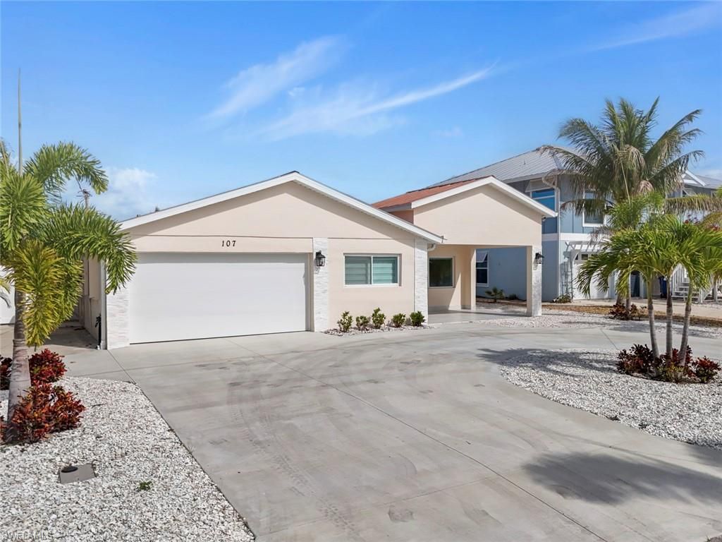 107 Albatross ST, FORT MYERS BEACH, FL 33931 — photo 4