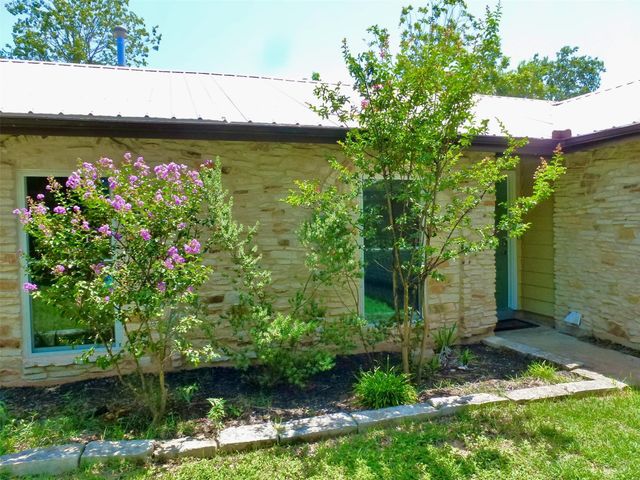 1213 Dunstan DR, Austin, TX 78745