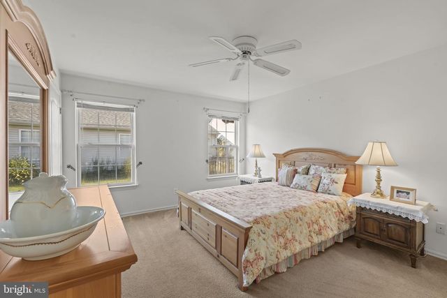 721 VIRGIN ISLAND DR, Williamstown, NJ 08094