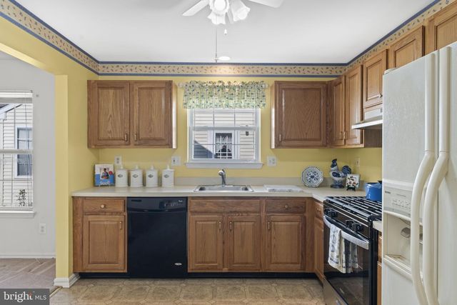 721 VIRGIN ISLAND DR, Williamstown, NJ 08094
