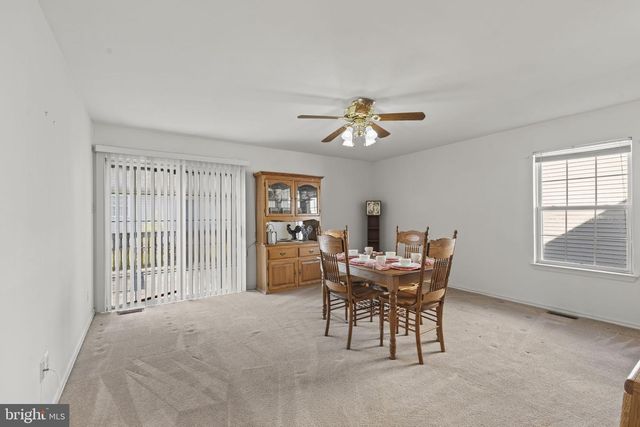 721 VIRGIN ISLAND DR, Williamstown, NJ 08094