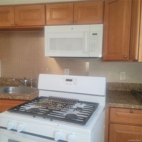 275 Brook Street 1, Westbury, NY 11590