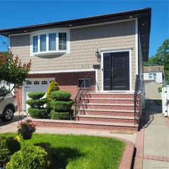 275 Brook Street 1, Westbury, NY 11590