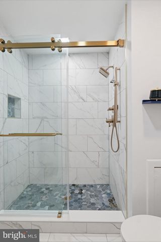 5672 KIRKHAM CT, Springfield, VA 22151