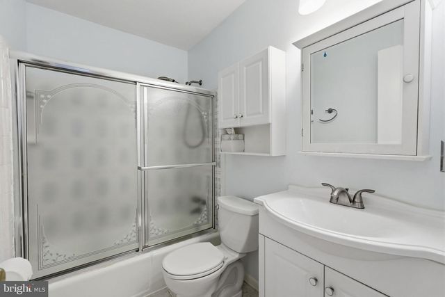 5672 KIRKHAM CT, Springfield, VA 22151