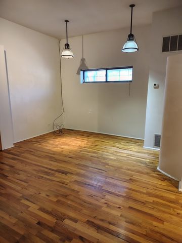 2059 W Grand Avenue 1F, Chicago, IL 60612