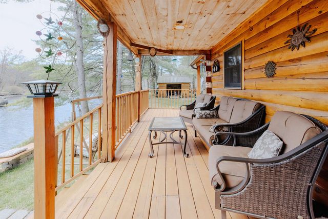 43 Moccasin Trail, Hillsborough, NH 03244