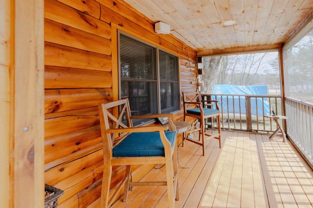 43 Moccasin Trail, Hillsborough, NH 03244