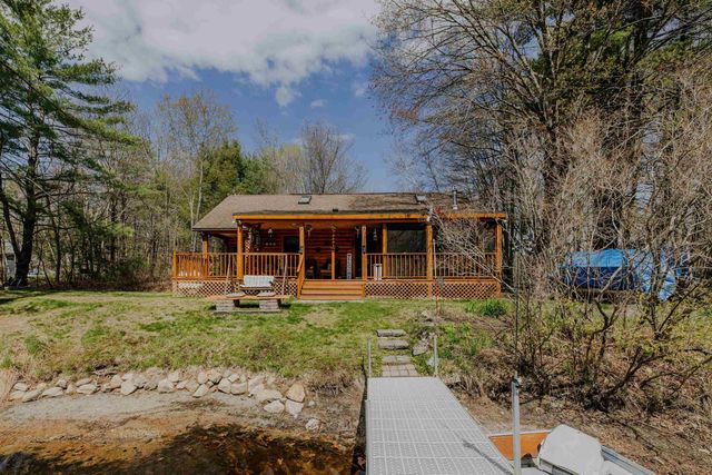 43 Moccasin Trail, Hillsborough, NH 03244