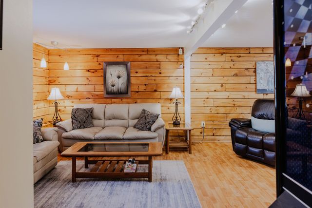 43 Moccasin Trail, Hillsborough, NH 03244