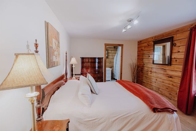 43 Moccasin Trail, Hillsborough, NH 03244
