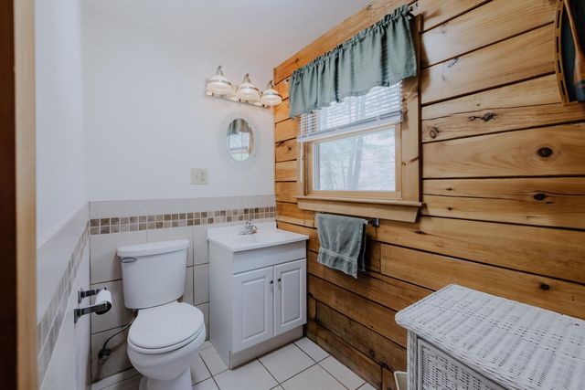 43 Moccasin Trail, Hillsborough, NH 03244