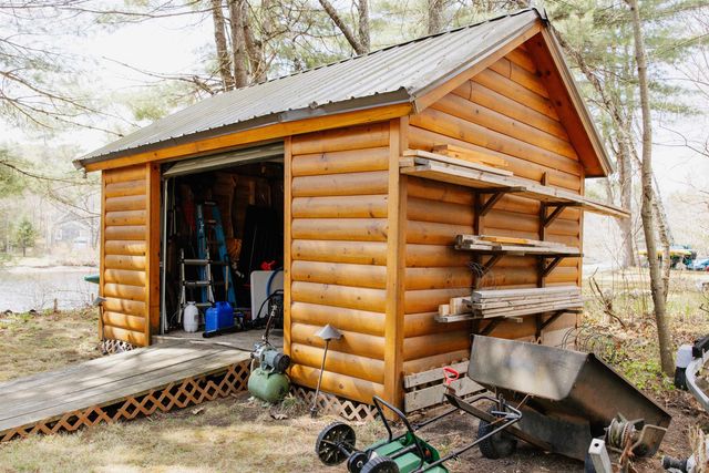 43 Moccasin Trail, Hillsborough, NH 03244