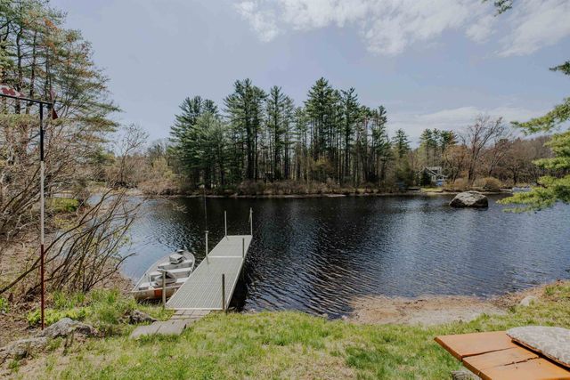 43 Moccasin Trail, Hillsborough, NH 03244