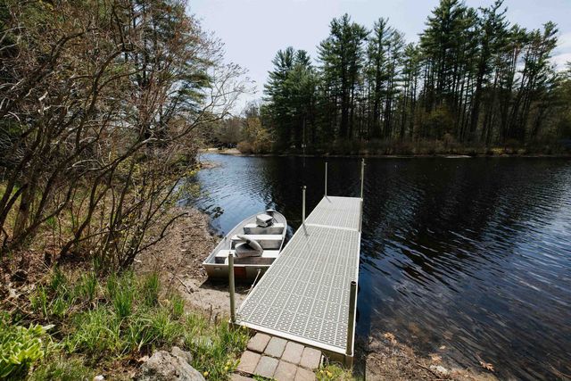 43 Moccasin Trail, Hillsborough, NH 03244