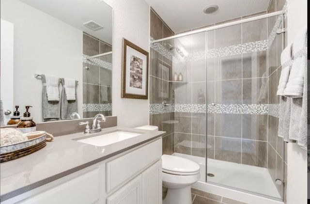 6020 Elliott Ct, Arrington, TN 37014