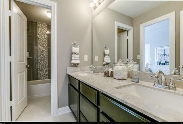 6020 Elliott Ct, Arrington, TN 37014