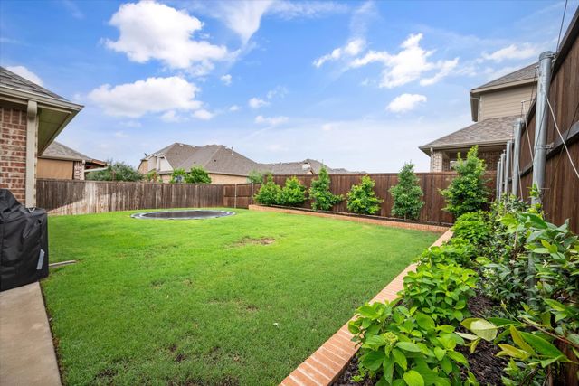 2204 Saratoga Drive, Melissa, TX 75454