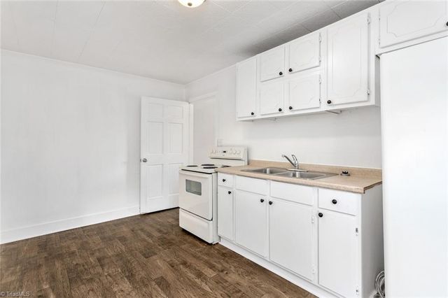 3512 Clymer Street, Greensboro, NC 27407