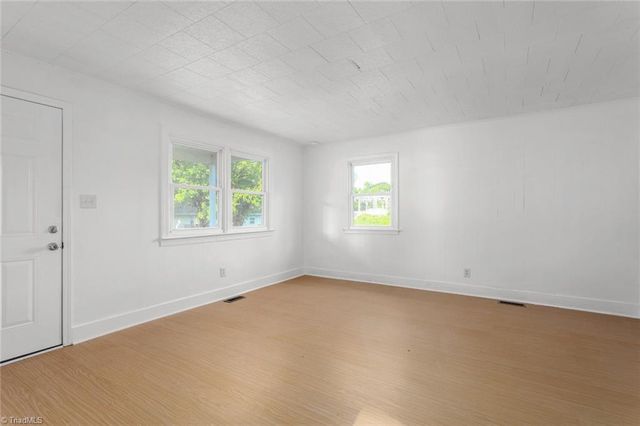 3512 Clymer Street, Greensboro, NC 27407