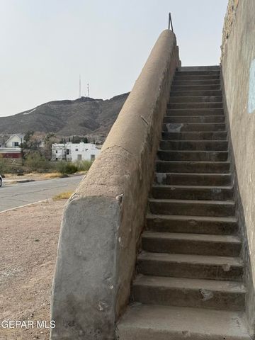 2631 FEDERAL Avenue A & B, El Paso, TX 79930