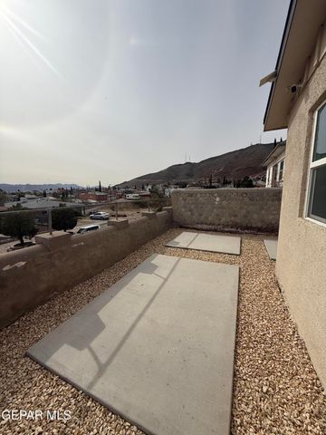 2631 FEDERAL Avenue A & B, El Paso, TX 79930