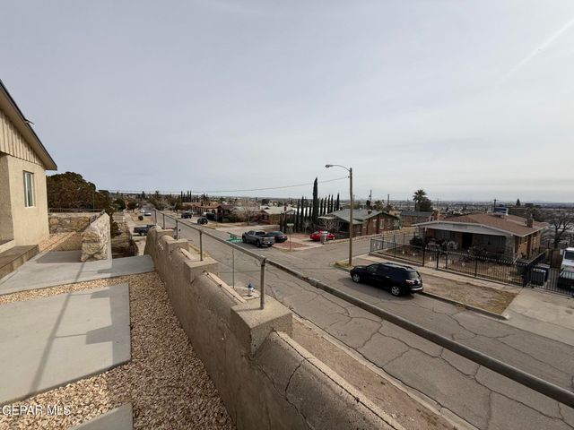 2631 FEDERAL Avenue A & B, El Paso, TX 79930