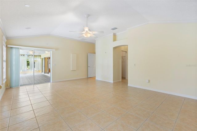 8018 SE 167TH HILLTOP LOOP, The Villages, FL 32162