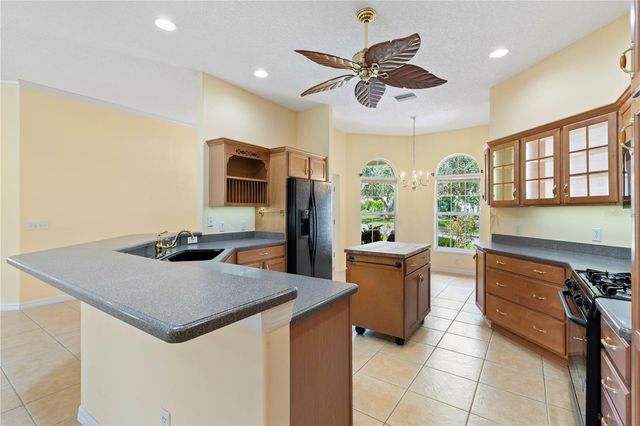 8018 SE 167TH HILLTOP LOOP, The Villages, FL 32162