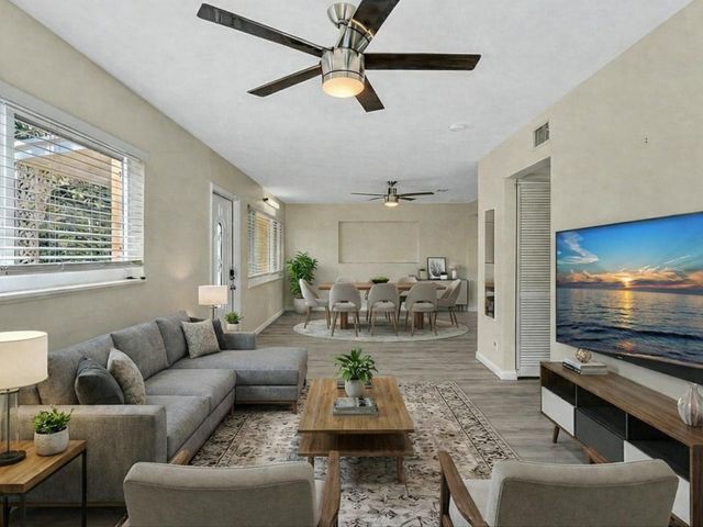 607 W Perry Street, Lantana, FL 33462