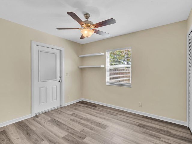 607 W Perry Street, Lantana, FL 33462