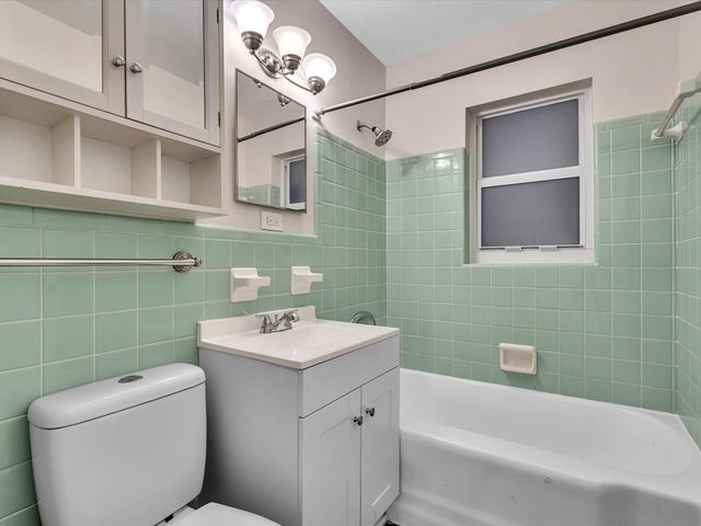 607 W Perry Street, Lantana, FL 33462