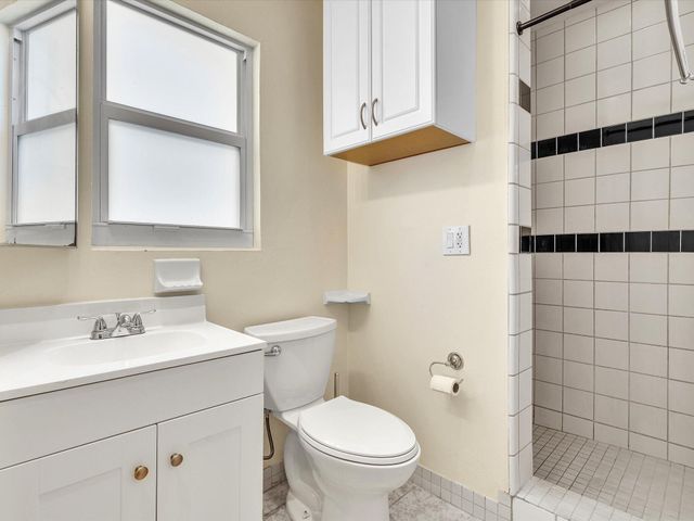 607 W Perry Street, Lantana, FL 33462
