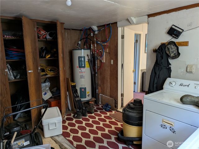 206 E 1st Street, Aberdeen, WA 98520