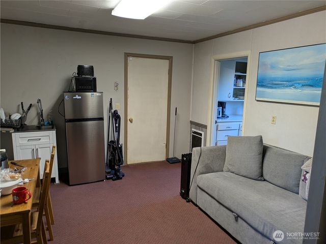 206 E 1st Street, Aberdeen, WA 98520