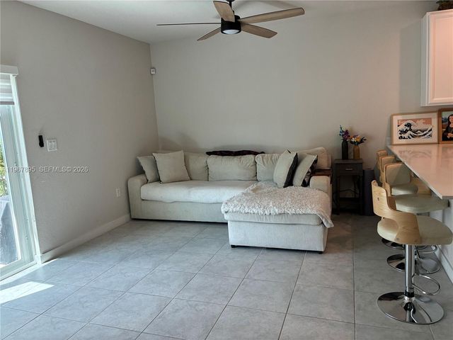 1069 NW 4th Ter, Florida City, FL 33034