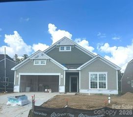 408 Waxhaw Village Road 306, Lancaster, SC 29720
