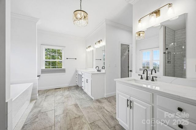 38 Sweetwater Oaks Drive, Fletcher, NC 28732