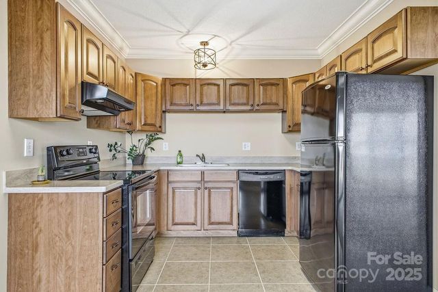 38 Sweetwater Oaks Drive, Fletcher, NC 28732