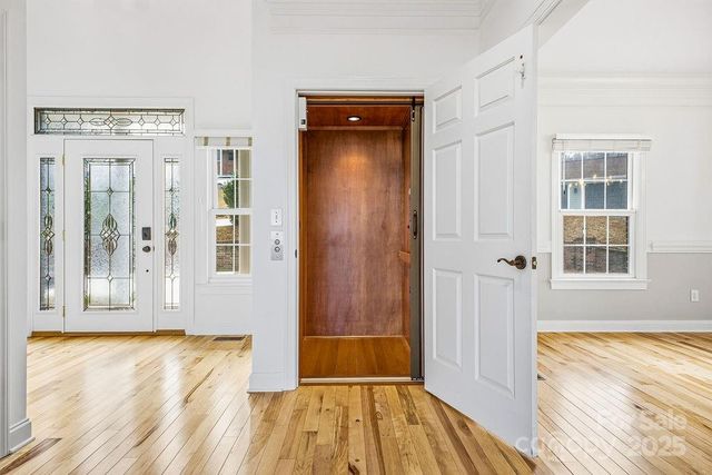 38 Sweetwater Oaks Drive, Fletcher, NC 28732