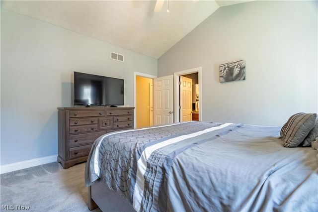 5263 Frederick Street, Barberton, OH 44203