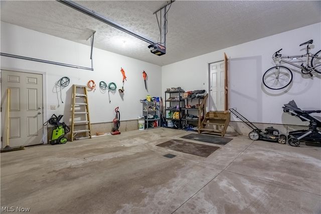 5263 Frederick Street, Barberton, OH 44203