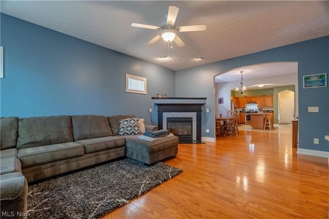 5263 Frederick Street, Barberton, OH 44203